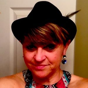 Meet your Posher, Melanie